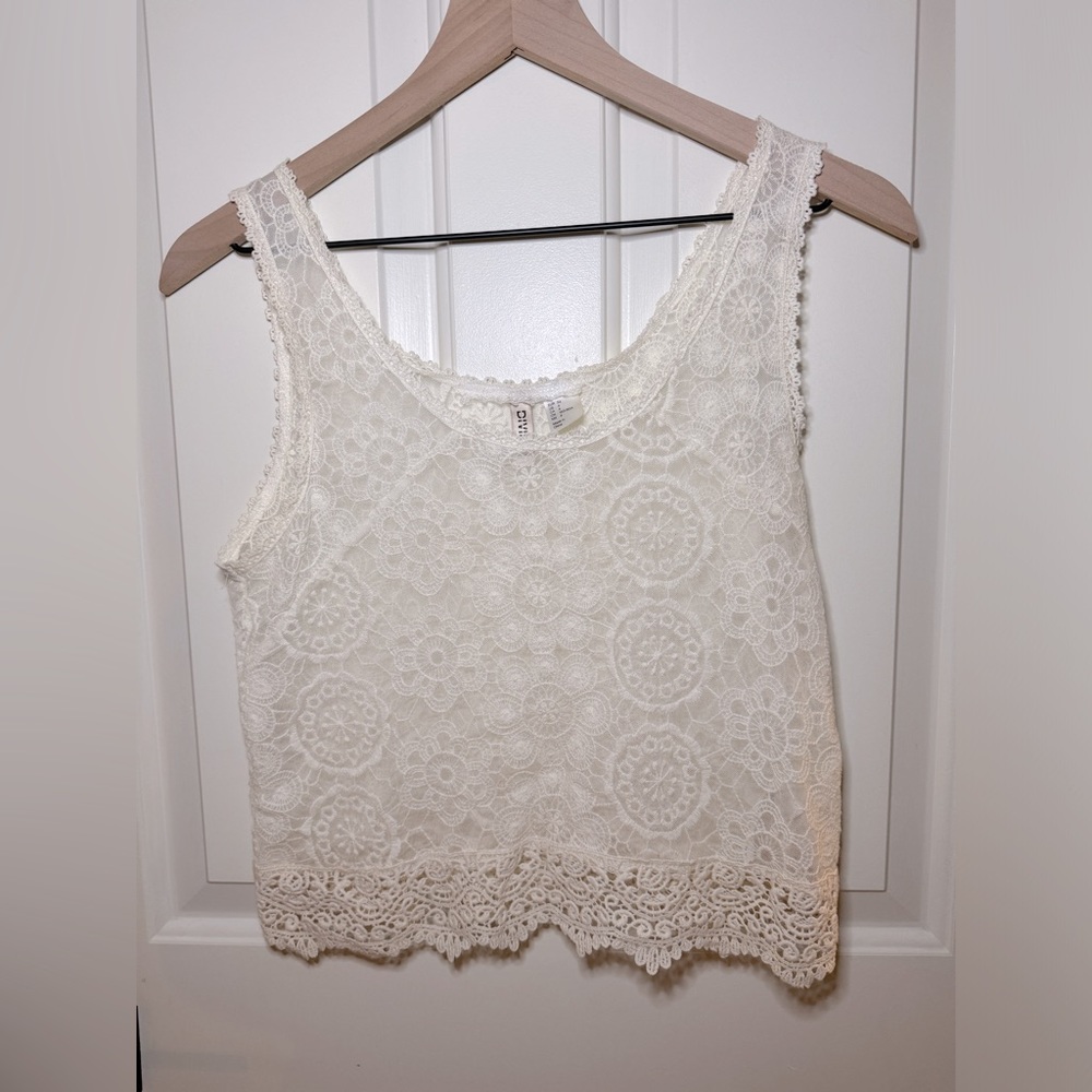H&M Lace Tank - Picture 2 of 4